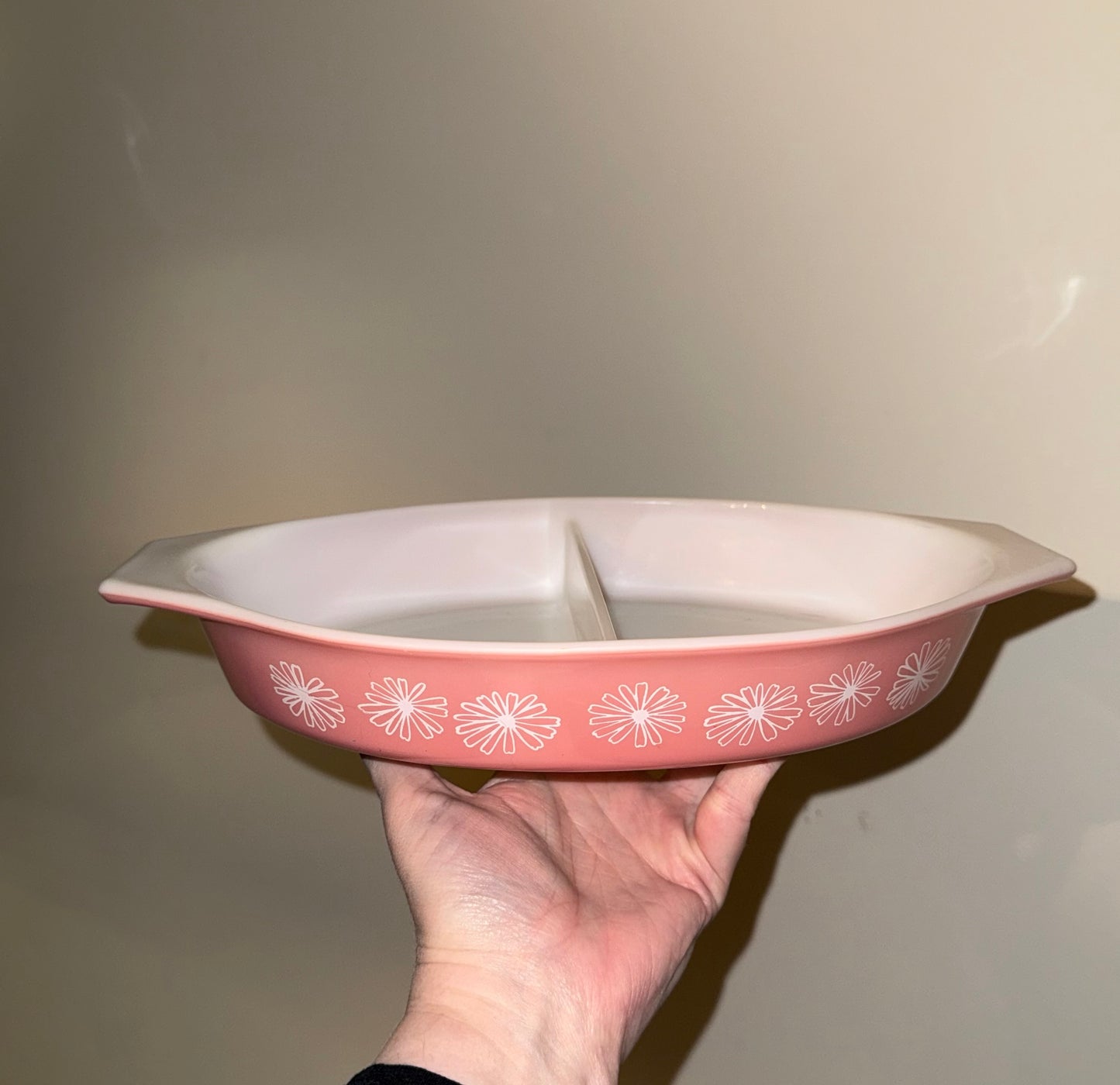 RESERVED: her.eyes.on.pyrex