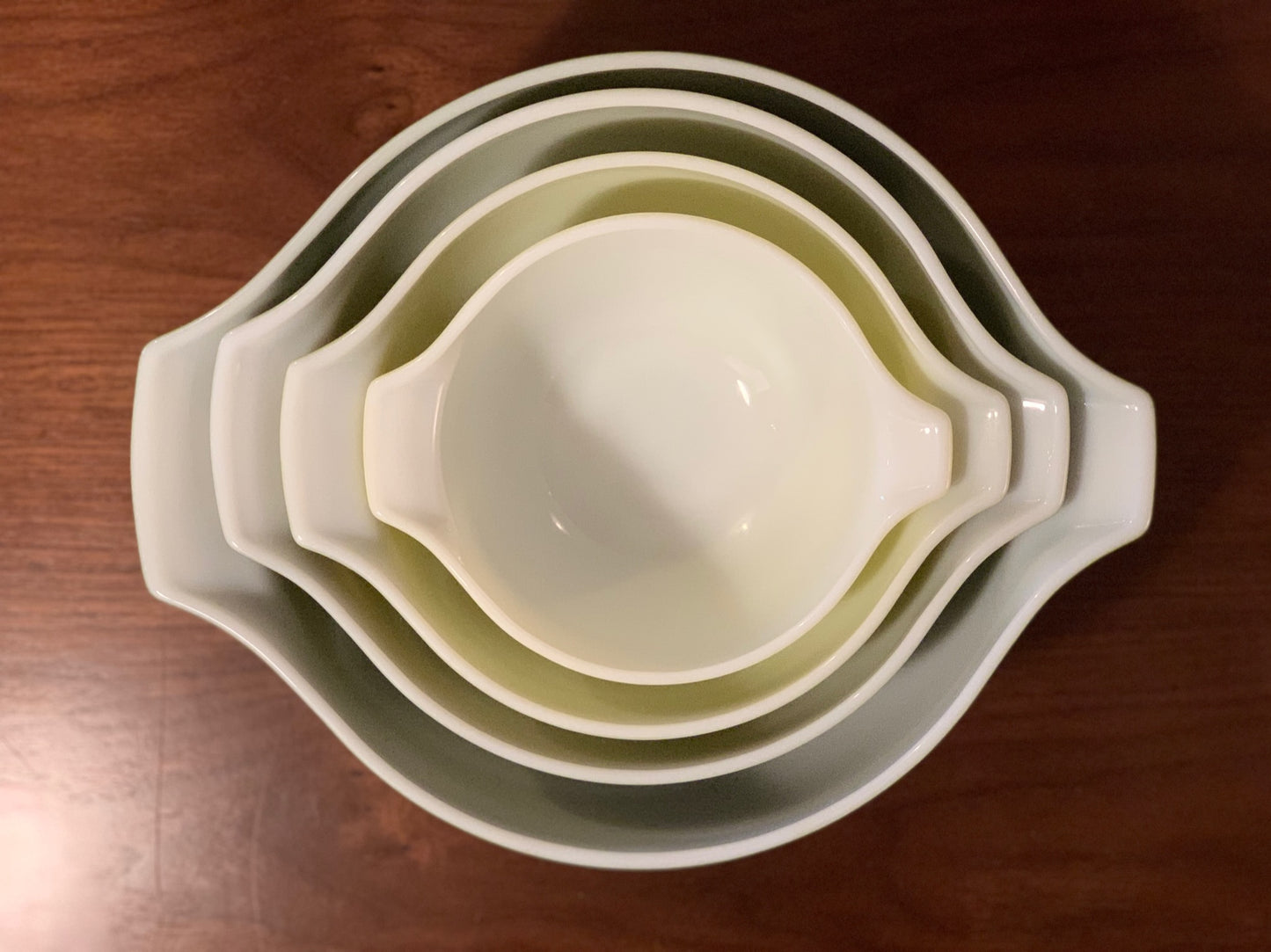 Pyrex Verde Cinderella FULL stack mixing bowls (OTTV 1768) 441, 442, 443, 444, excellent vintage condition