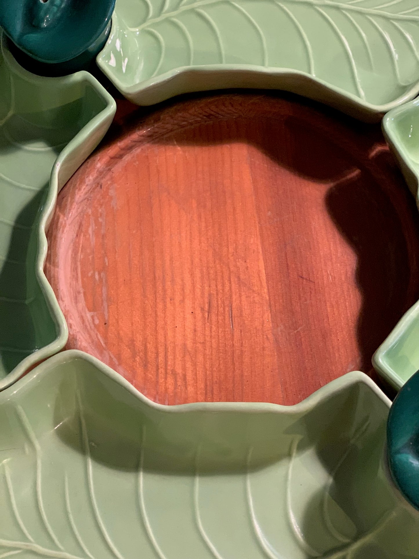 California Pottery 8 piece Lazy Susan cabbage & Calla Lillies dishes on wood spinner (OTTV 1572)