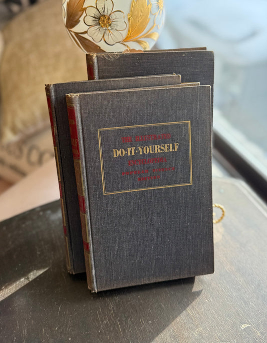 The Illustrated Do-It-Yourself Encyclopedia Popular Science Edition Books - Multiple volumes Available