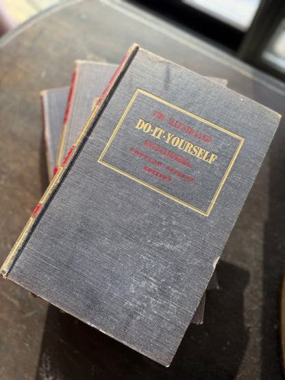 The Illustrated Do-It-Yourself Encyclopedia Popular Science Edition Books - Multiple volumes Available