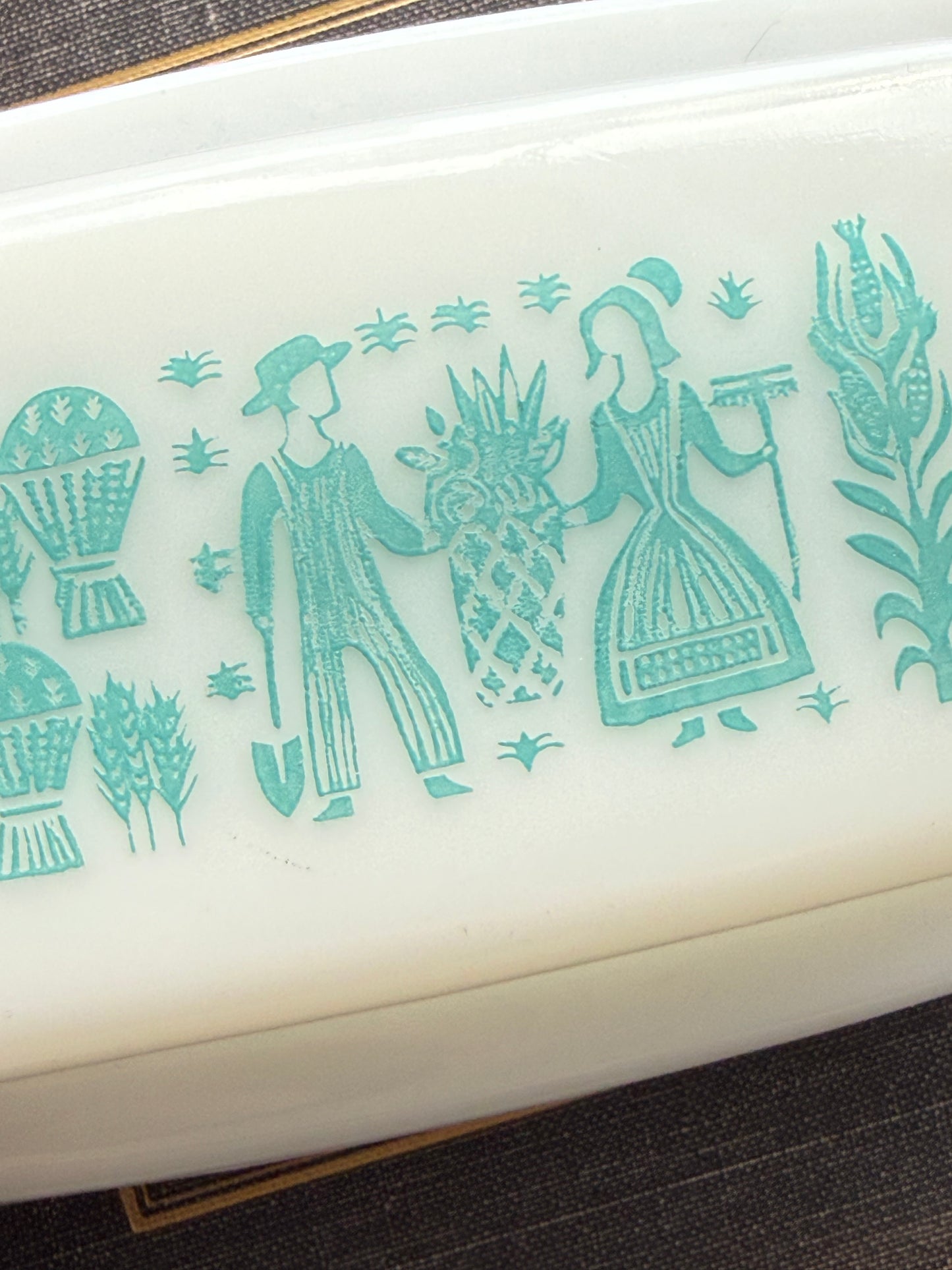 Butterprint Butterdish Pyrex