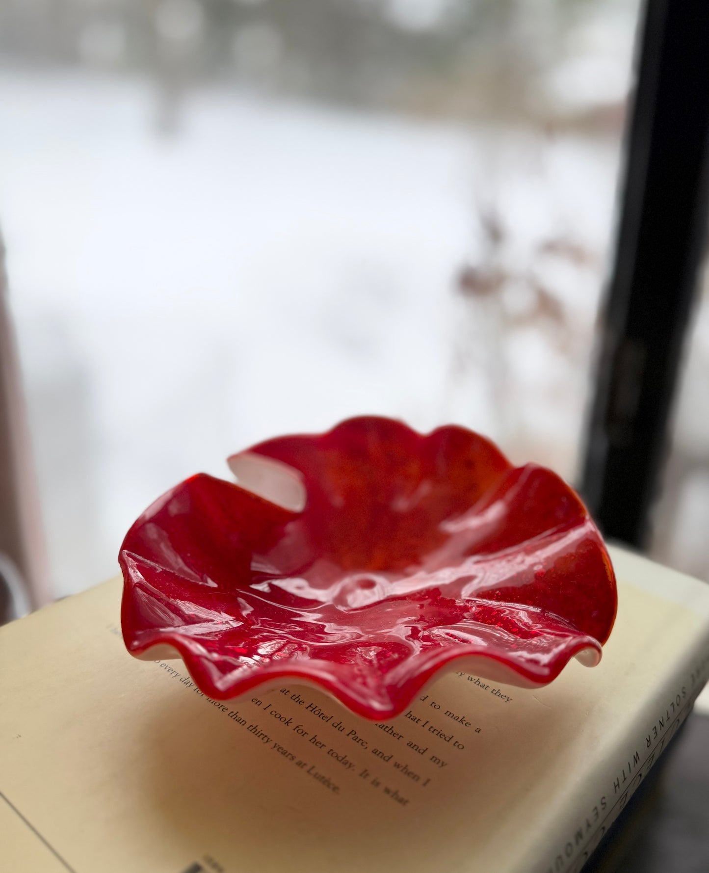 Hand Blown Art Glass red cased murano glass50s 60s red speckled white cased