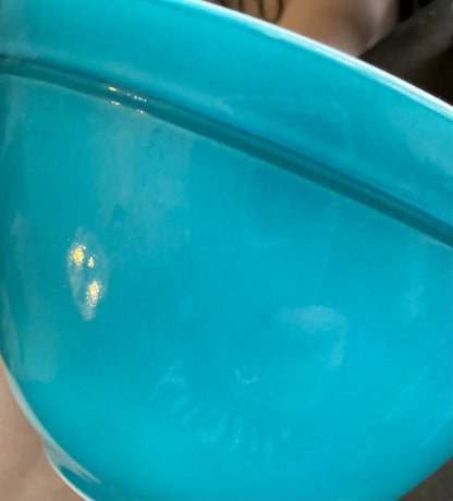 Pyrex Primary Colors set 401 402 403 Blue, Green & red mixing bowl set. - 300-S