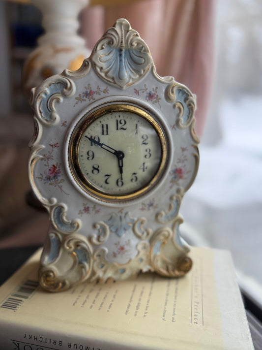 Antique Uranium face Windup Porcelain clock (untested, no key)