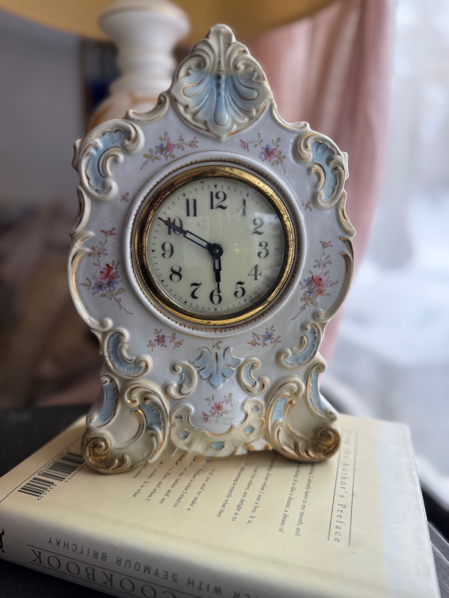 Antique Uranium face Windup Porcelain clock (untested, no key)