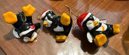RESERVED: emceeshan SET of 3 Vintage ceramic playful penguins Christmas ornaments Taiwan