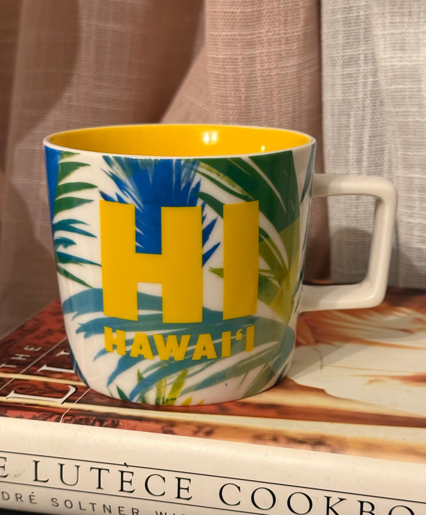 Starbucks Mug "HI"