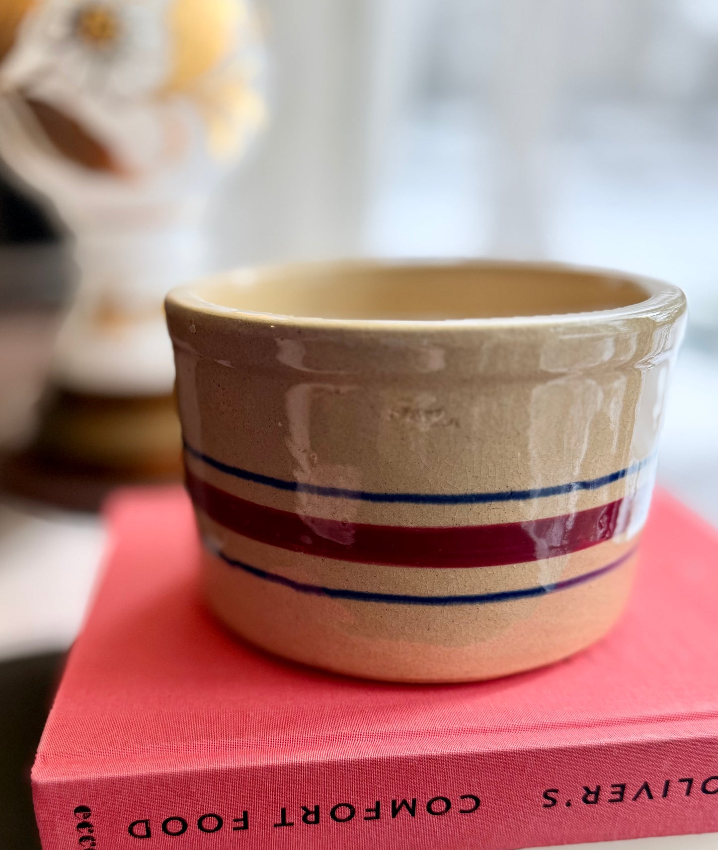 RRP Co Red & Blue stripes on Tan Robinson-Ransbottom Crock Roseville USA 4"x5.5"