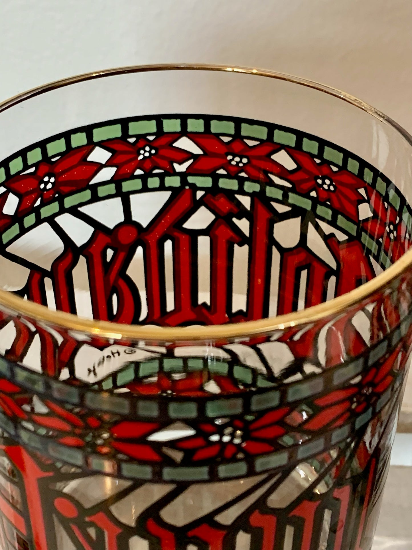 Houze Holiday whiskey glasses (OTTV 2910)