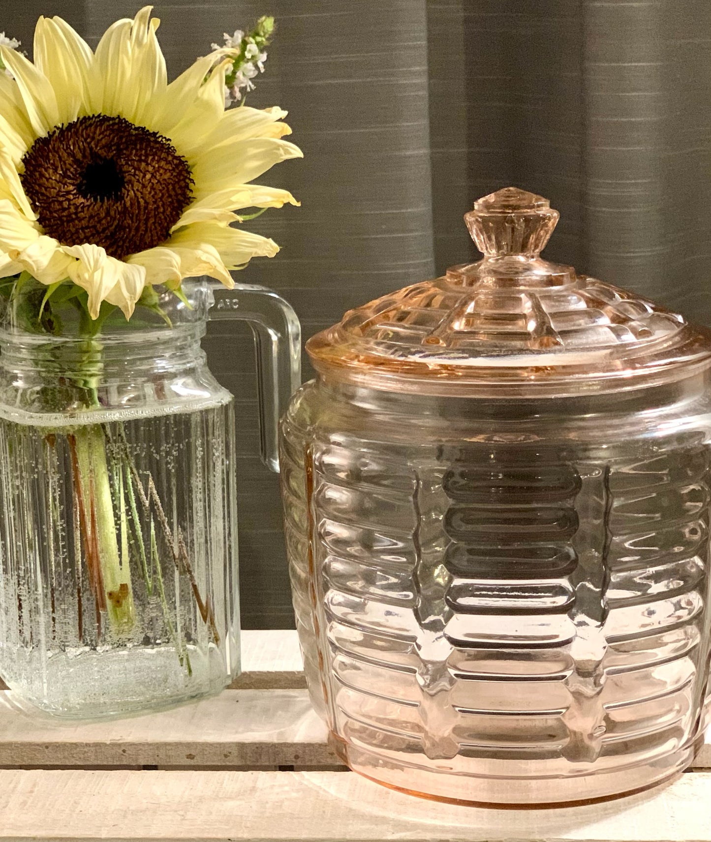 Pink Biscuit jar with Lid (OTTV 1451 1816.7) Priced individually