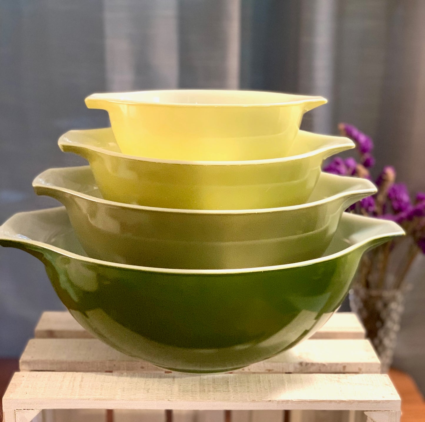 Pyrex Verde Cinderella FULL stack mixing bowls (OTTV 1768) 441, 442, 443, 444, excellent vintage condition