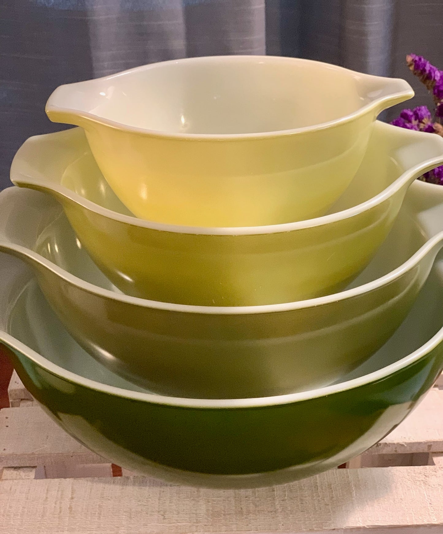 Pyrex Verde Cinderella FULL stack mixing bowls (OTTV 1768) 441, 442, 443, 444, excellent vintage condition