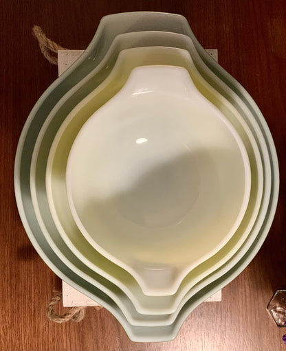 Pyrex Verde Cinderella FULL stack mixing bowls (OTTV 1768) 441, 442, 443, 444, excellent vintage condition