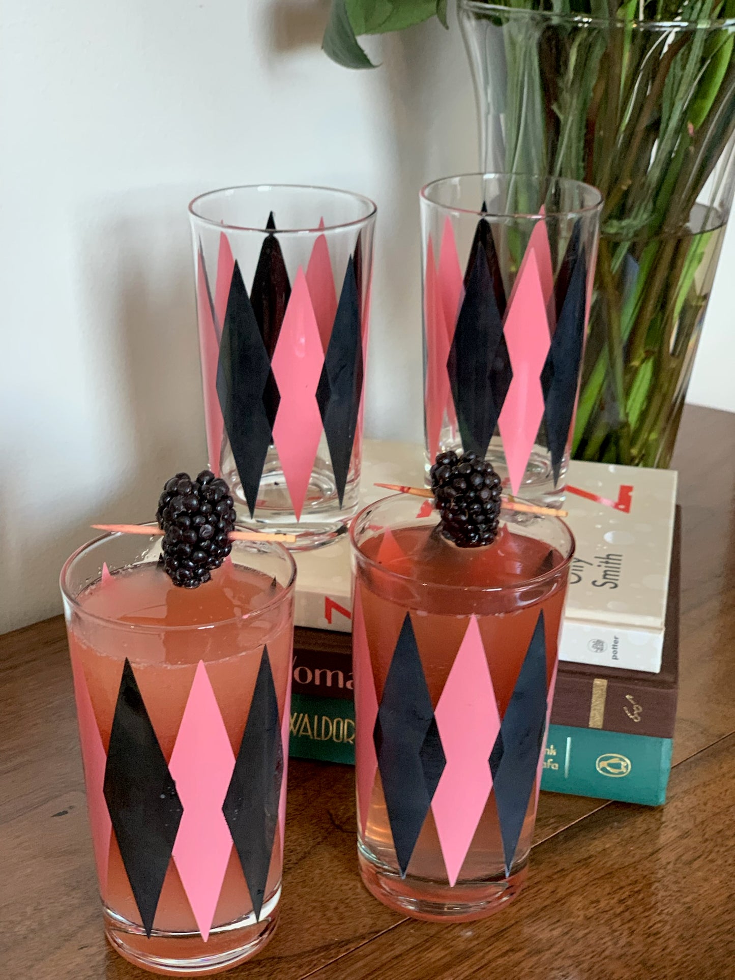 Harlequin Argyle Pink & Black Diamond Glasses, Highball & Juice, priced individually