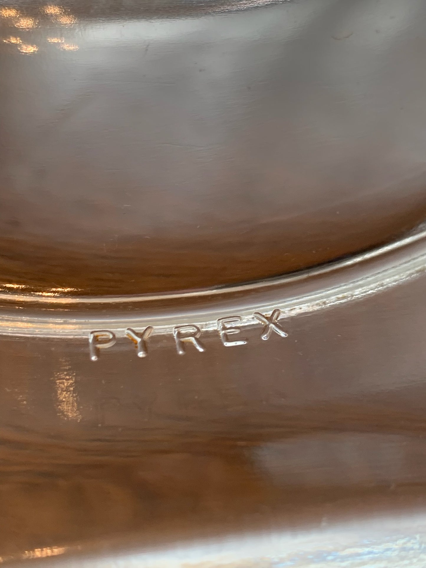 Pyrex Early American 043 Covered Oval baking Dish with 9143C lid from 1960's (2153)