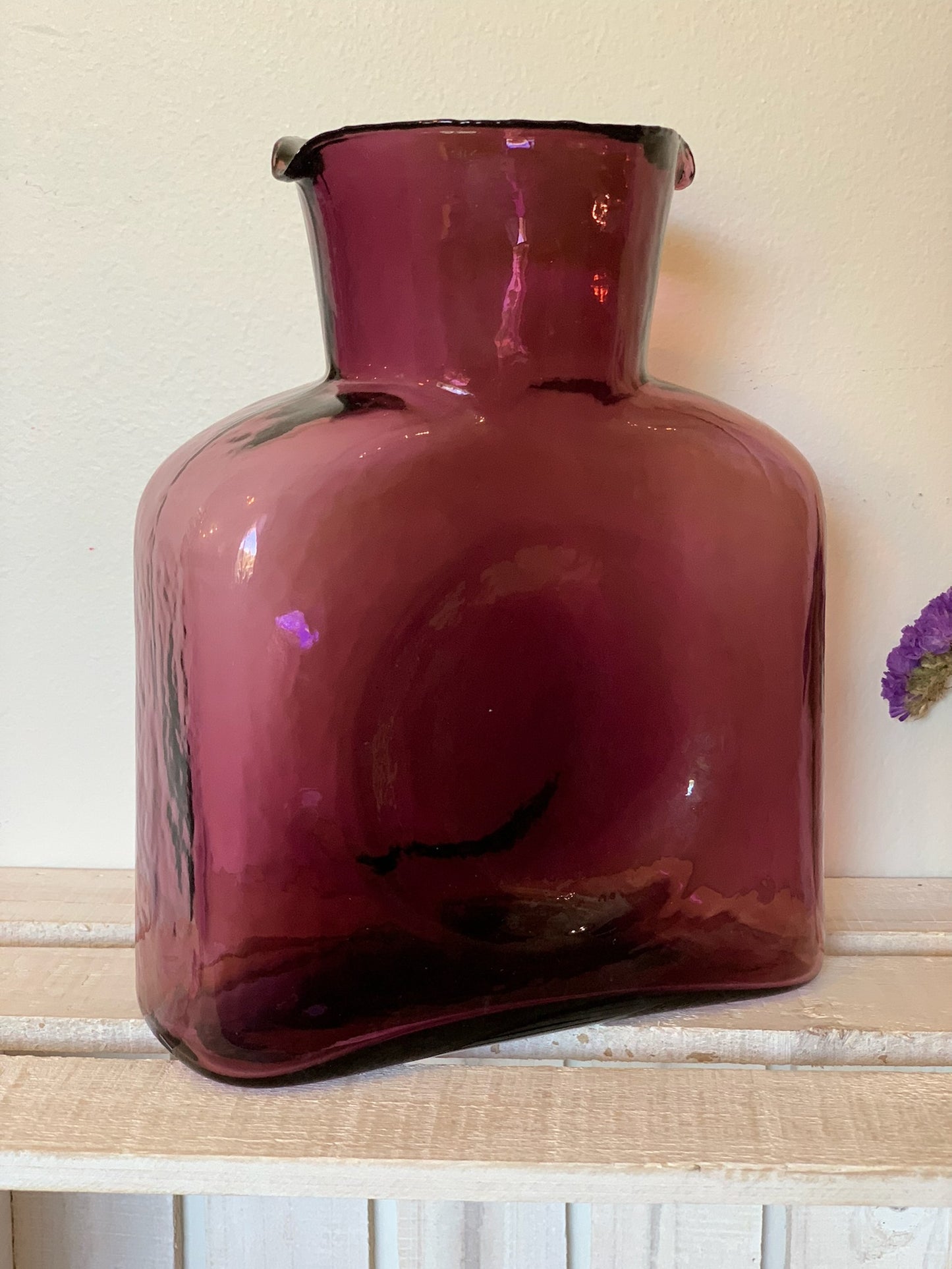 Amethyst Double Spout pitcher (OTTV 2833) GLOWS