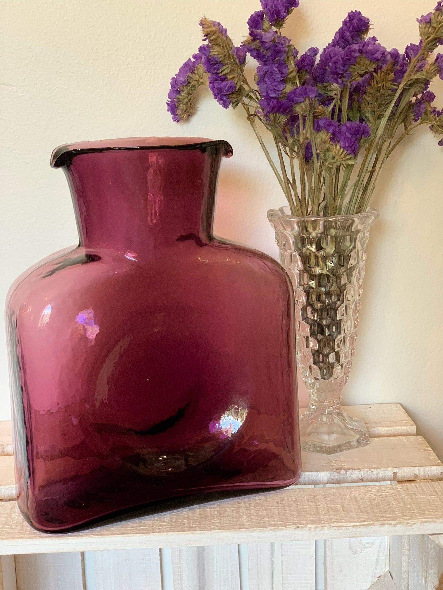 Amethyst Double Spout pitcher (OTTV 2833) GLOWS