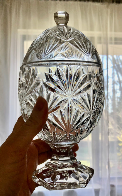 Luminarc Footed Egg candy dish with Lid